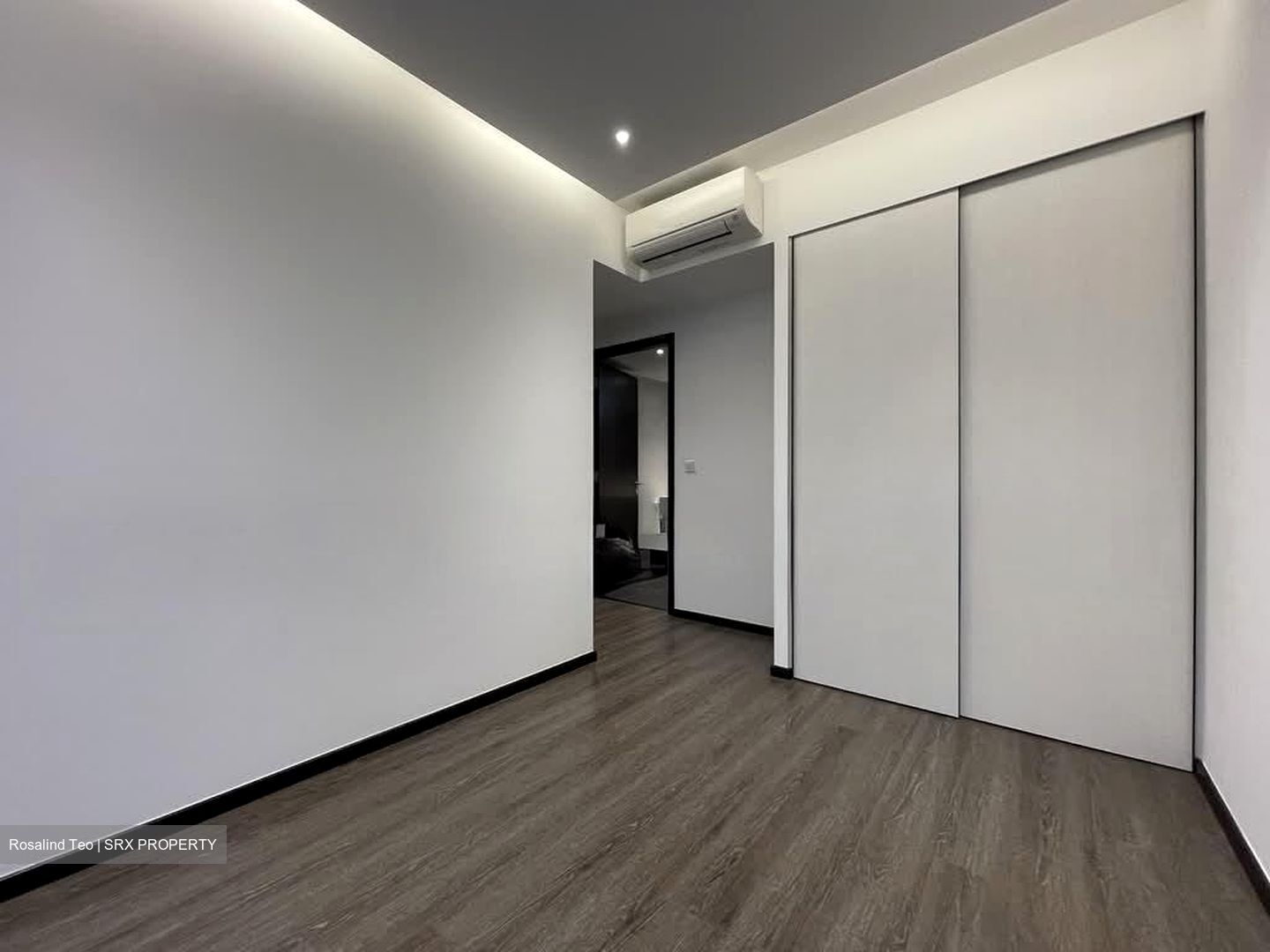 Symphony Suites (D27), Condominium #587709271